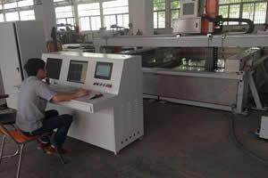 Sistema automático de ensayos no destructivos por ultrasonidos